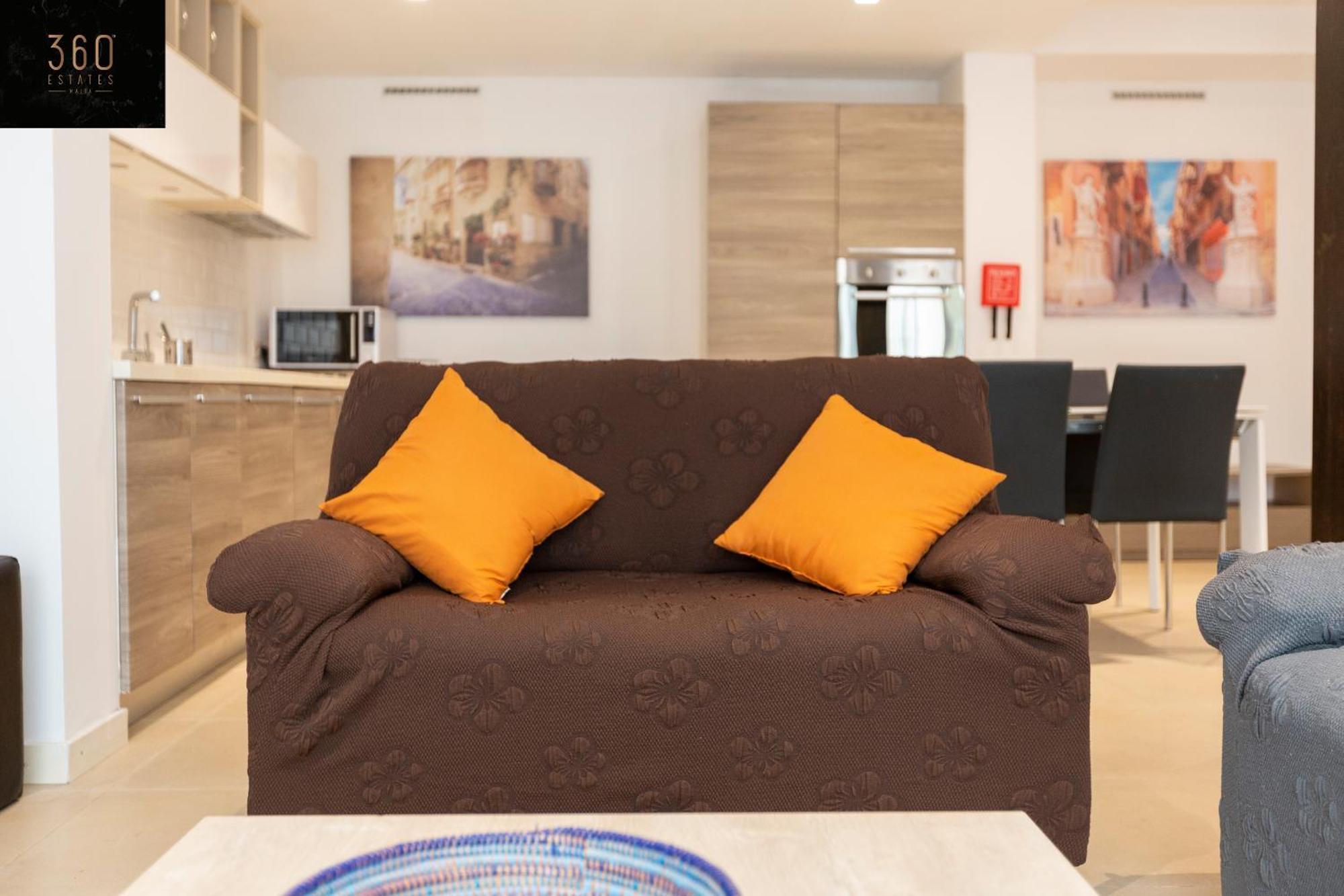4Br Home In Prime Location Just Off The Promenade By 360 Estates สลีมา ภายนอก รูปภาพ
