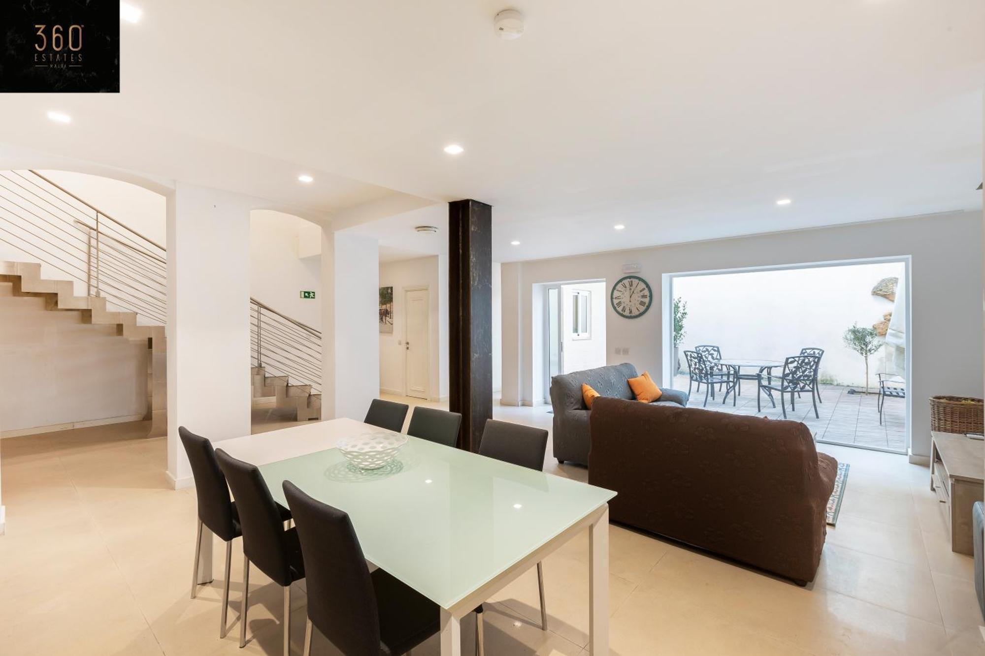4Br Home In Prime Location Just Off The Promenade By 360 Estates สลีมา ภายนอก รูปภาพ